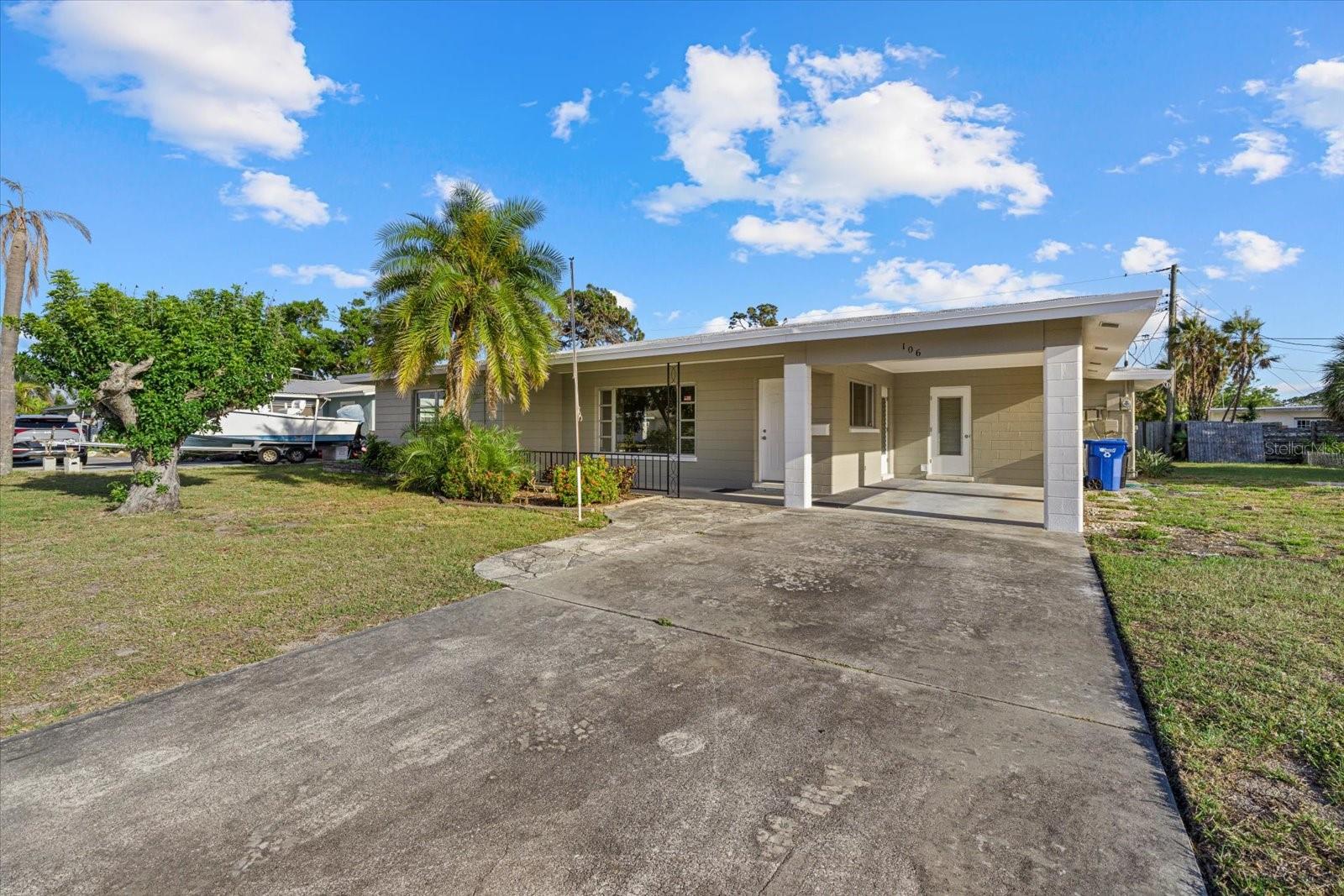Details for 106 Aurora Street E, VENICE, FL 34285