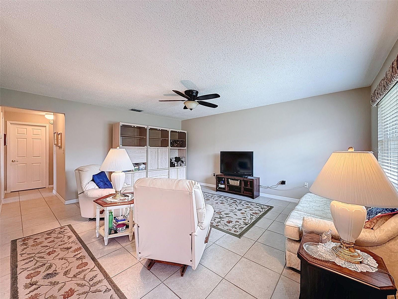 Image 15 of 91 For 11821 Boynton Lane