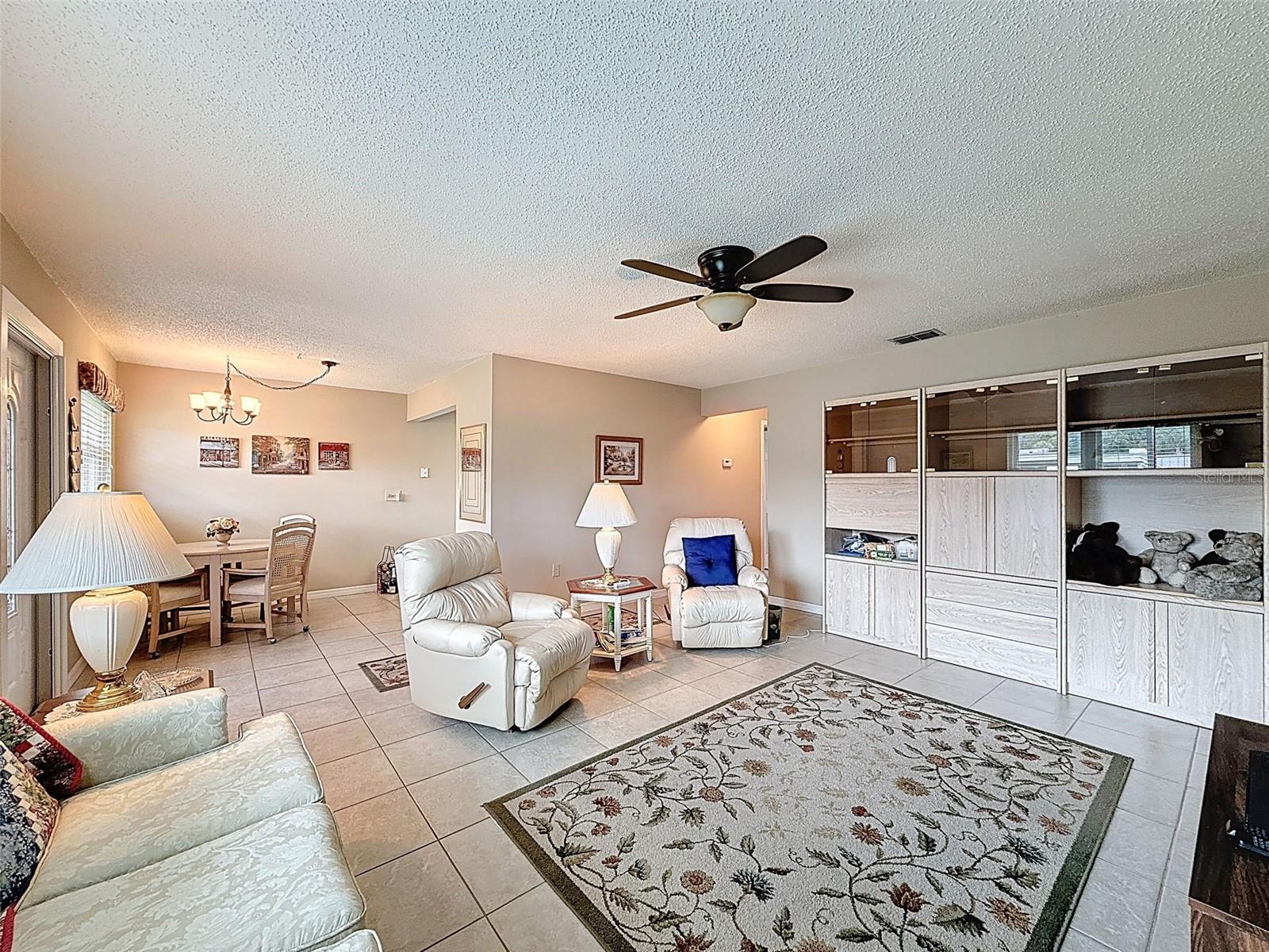 Image 16 of 91 For 11821 Boynton Lane