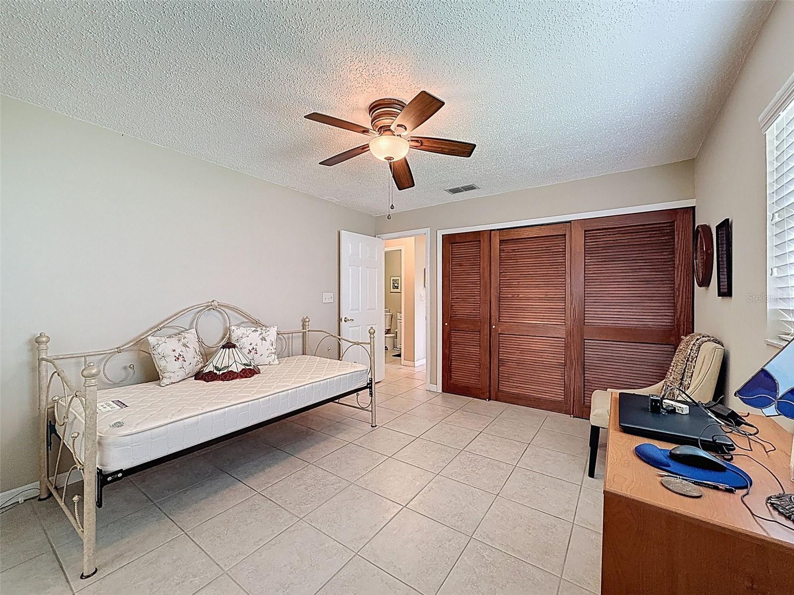 Image 21 of 91 For 11821 Boynton Lane