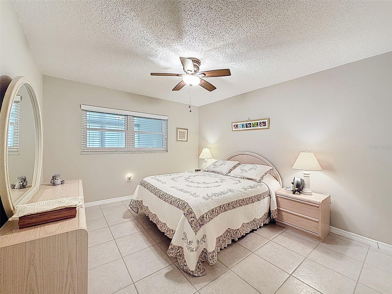 Image 23 of 91 For 11821 Boynton Lane