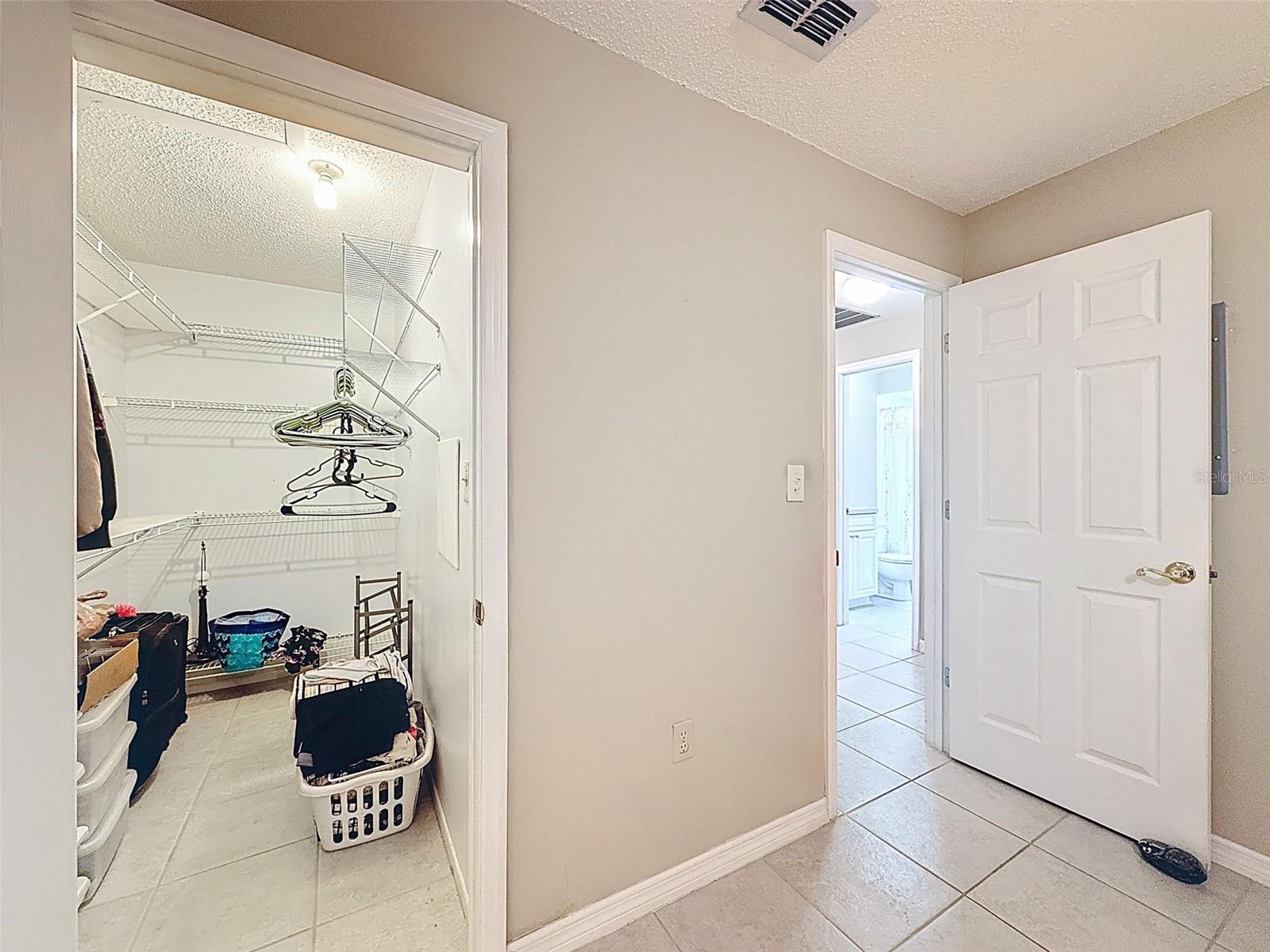 Image 27 of 91 For 11821 Boynton Lane