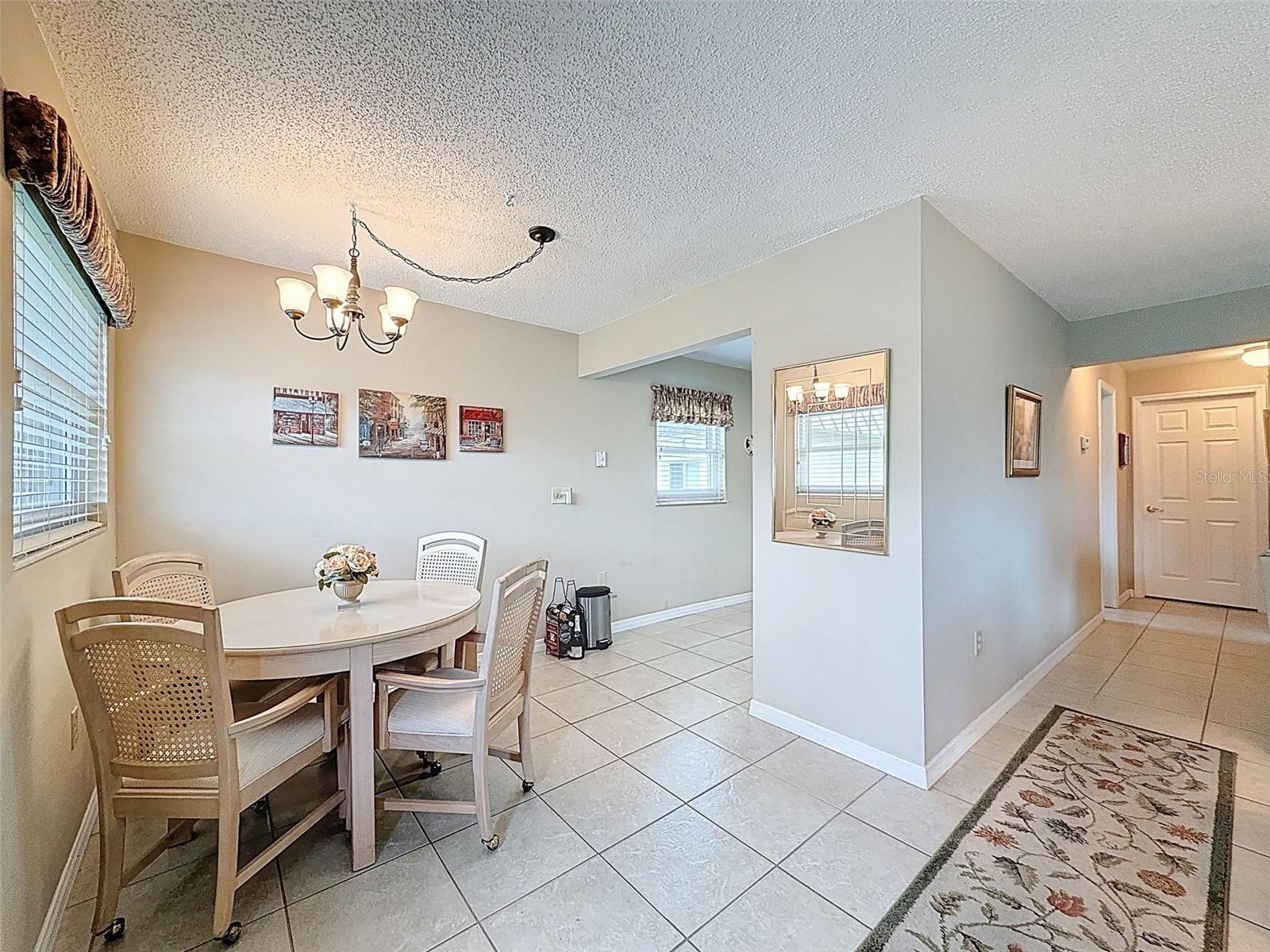 Image 8 of 91 For 11821 Boynton Lane
