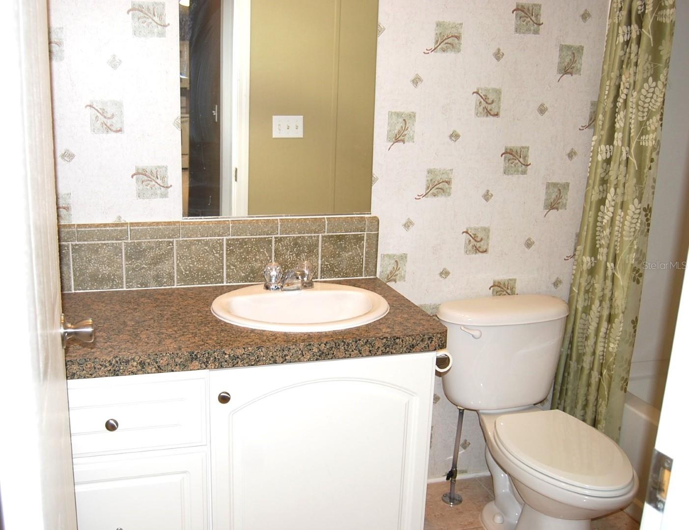 Image 22 of 39 For 9587 Scepter Avenue