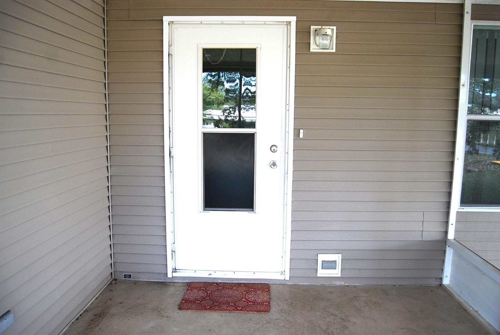 Image 5 of 39 For 9587 Scepter Avenue