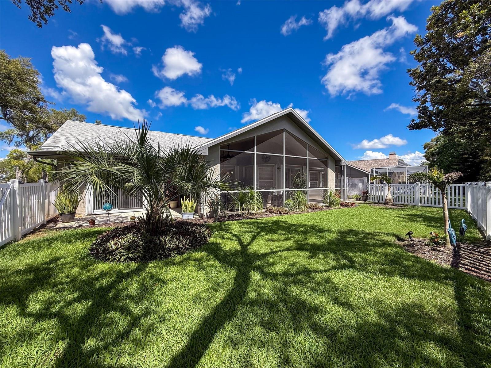 Image 58 of 99 For 13627 Glaze Brook Drive