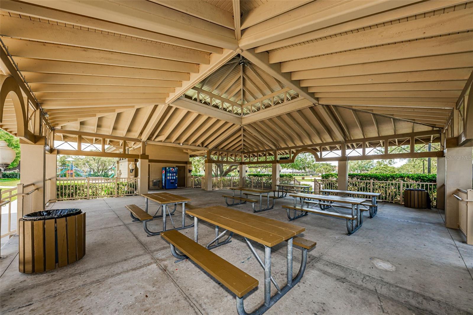 Image 51 of 75 For 10344 Tecoma Drive