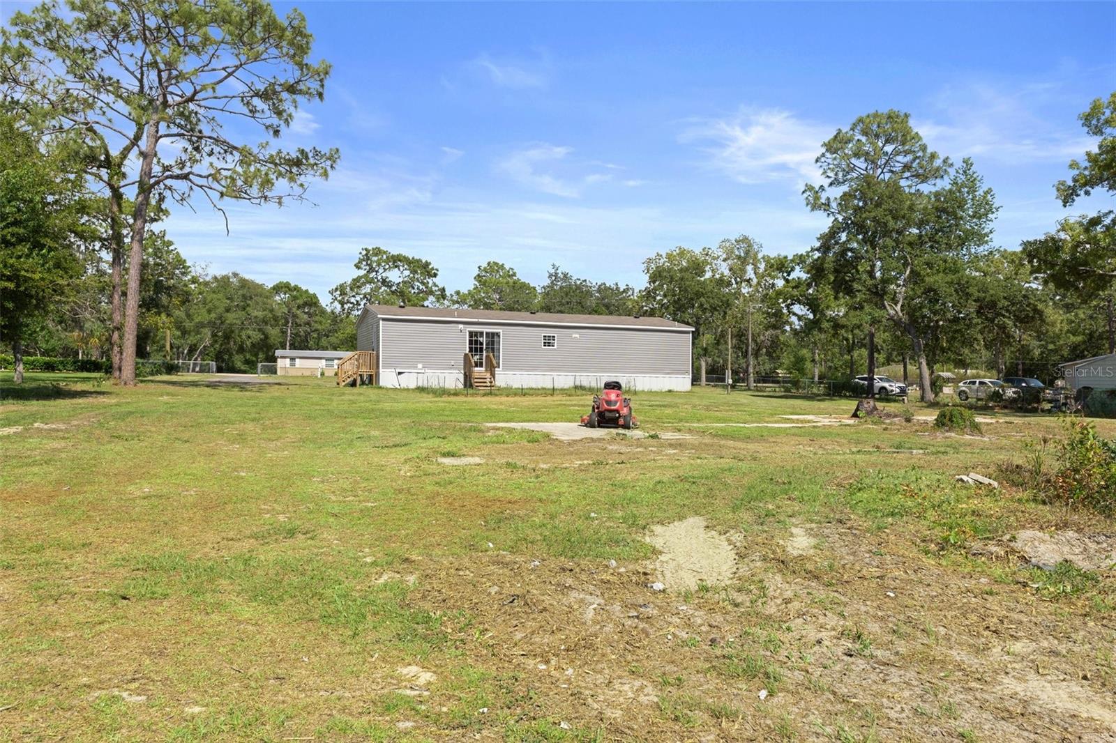 Image 45 of 50 For 2110 Colonial Avenue