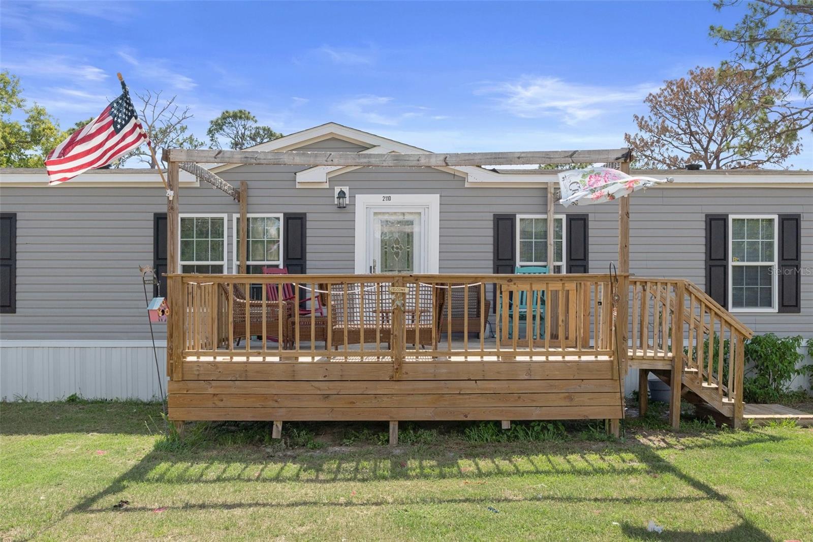 Image 5 of 50 For 2110 Colonial Avenue