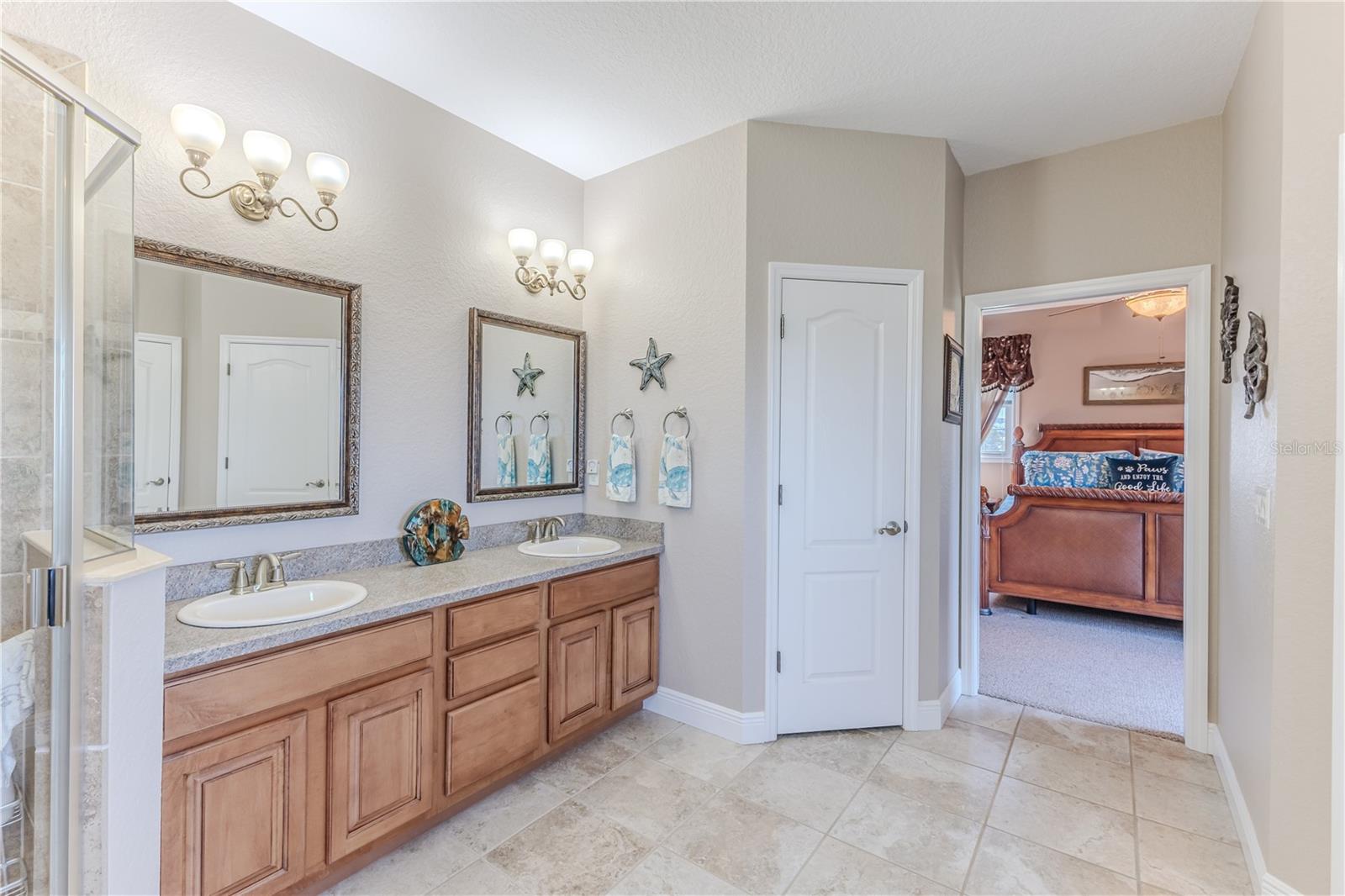 Image 31 of 62 For 3546 Flamingo Boulevard