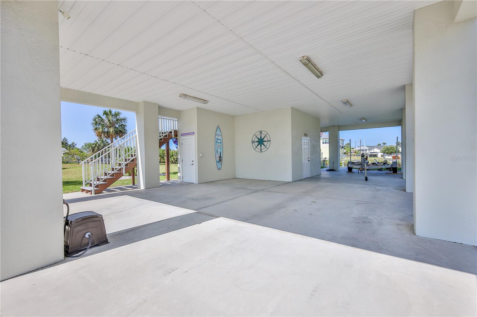 Image 47 of 62 For 3546 Flamingo Boulevard