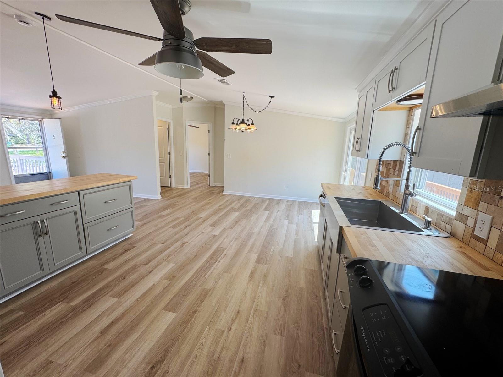 Image 11 of 30 For 6180 Nielsen Court