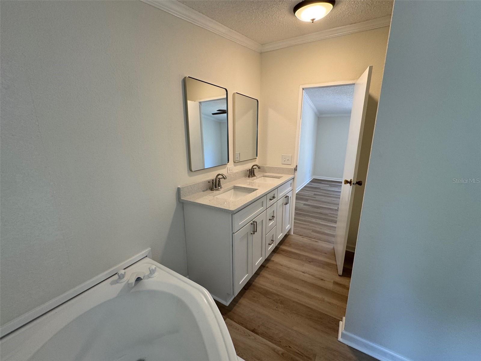 Image 21 of 30 For 6180 Nielsen Court