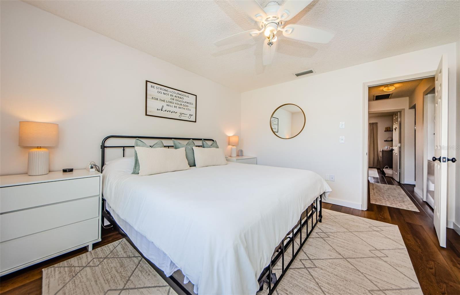 Image 16 of 56 For 7807 Hardwick Drive 123