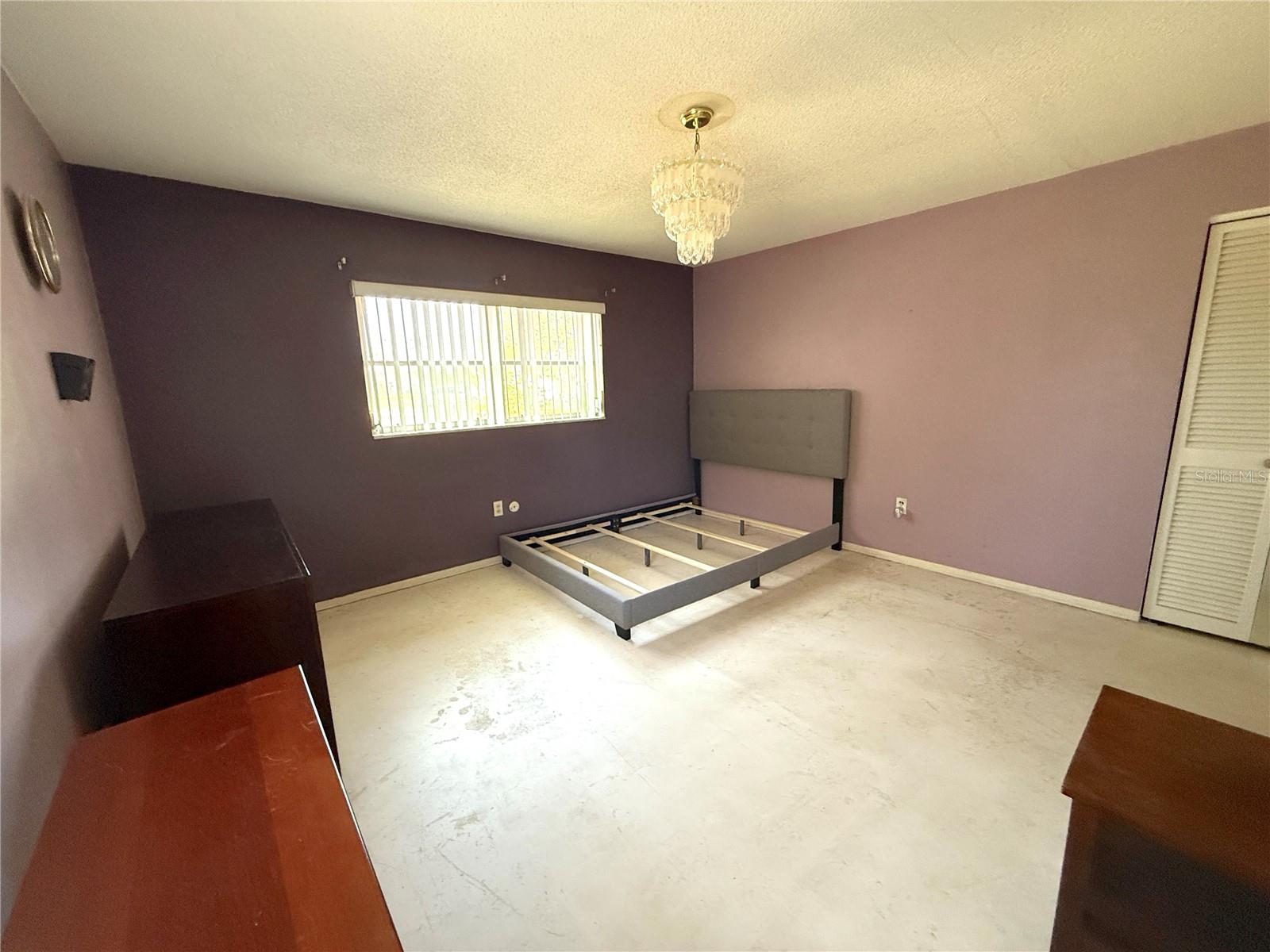 Image 14 of 21 For 10431 Syringa Court