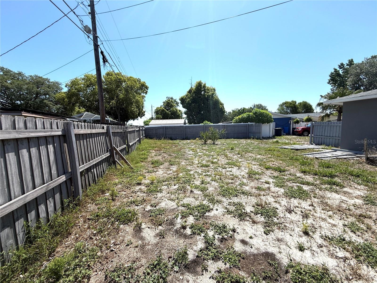 Image 20 of 21 For 10431 Syringa Court