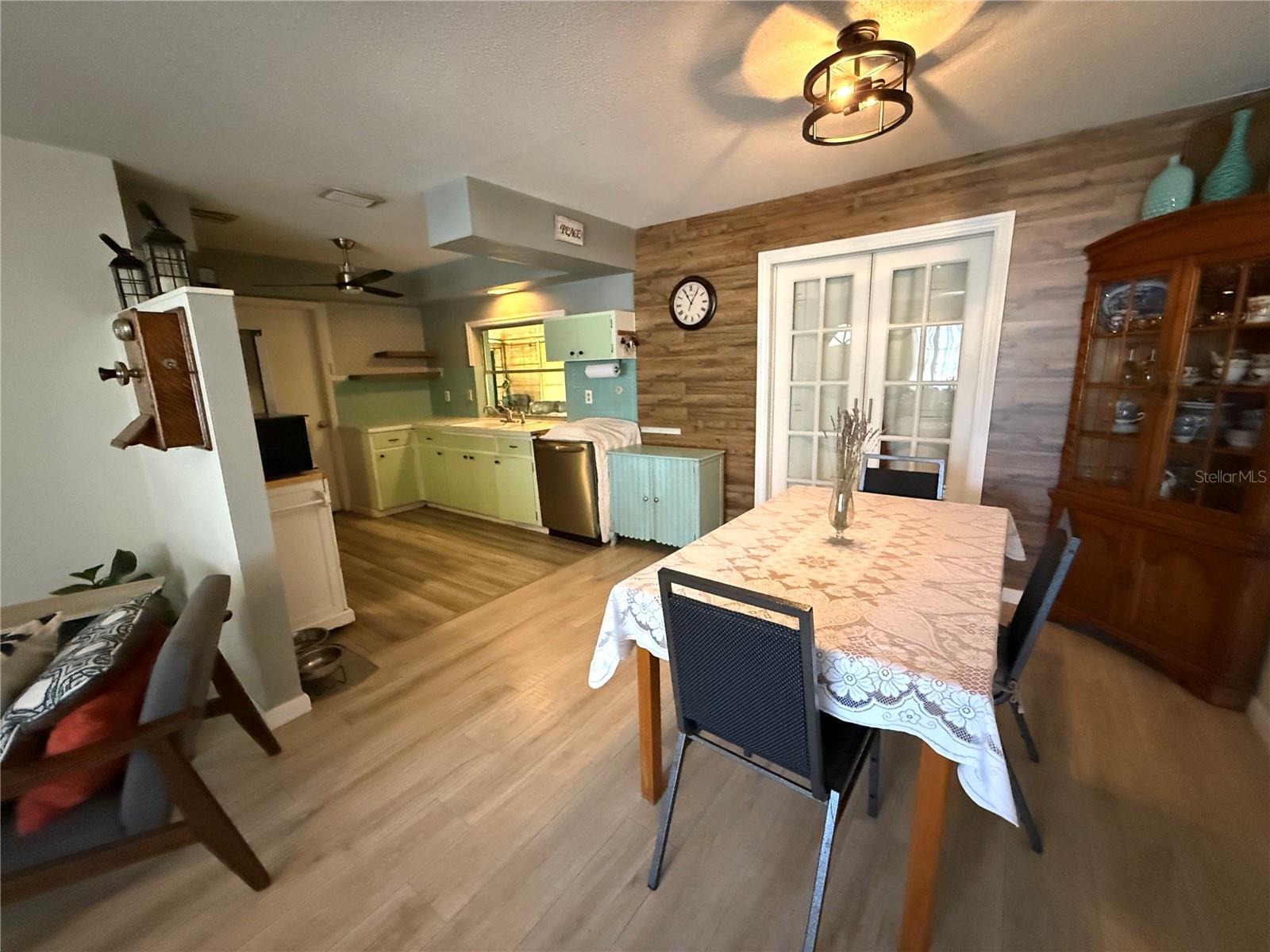 Image 6 of 21 For 10431 Syringa Court