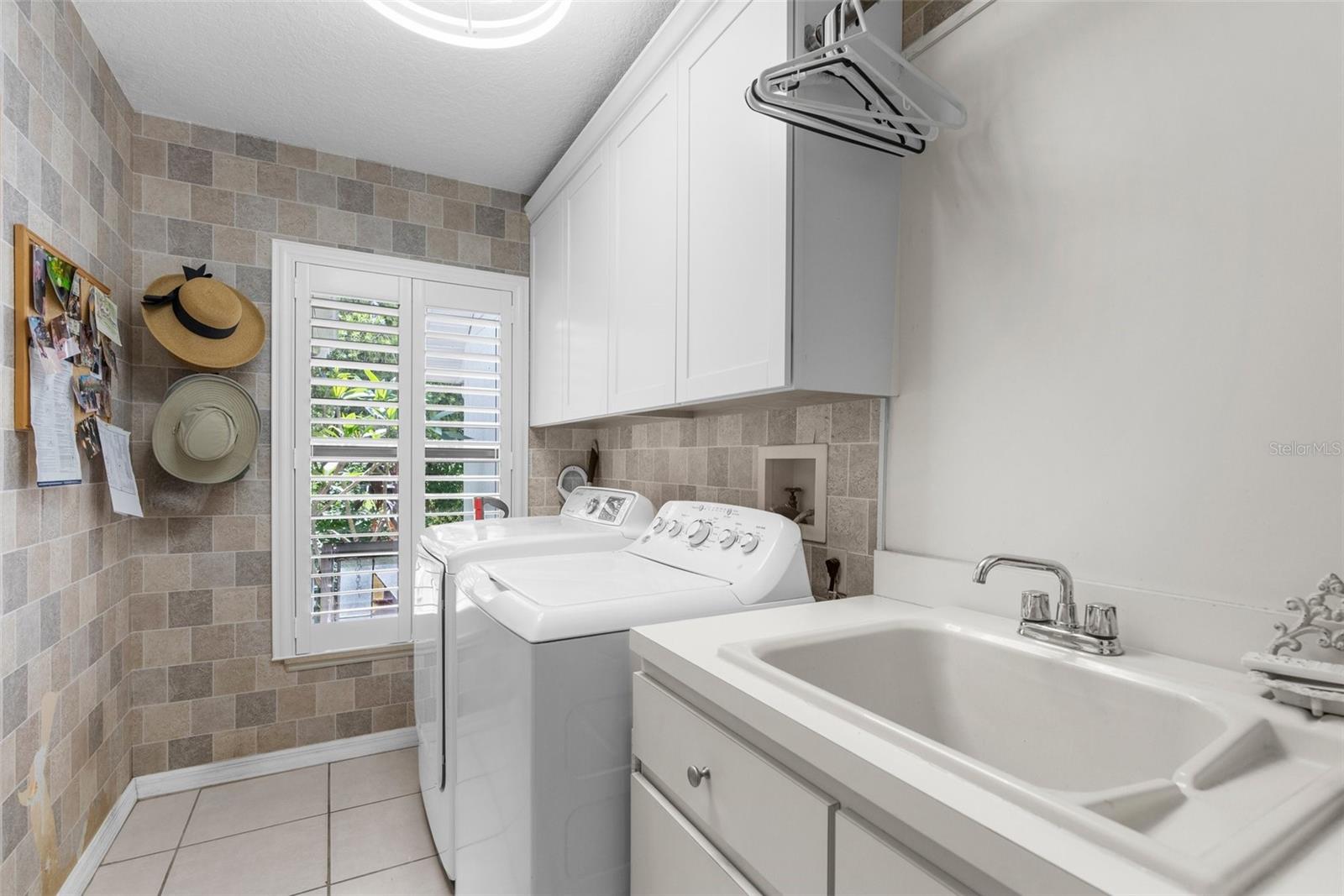 Image 41 of 60 For 1253 Culbreath Road