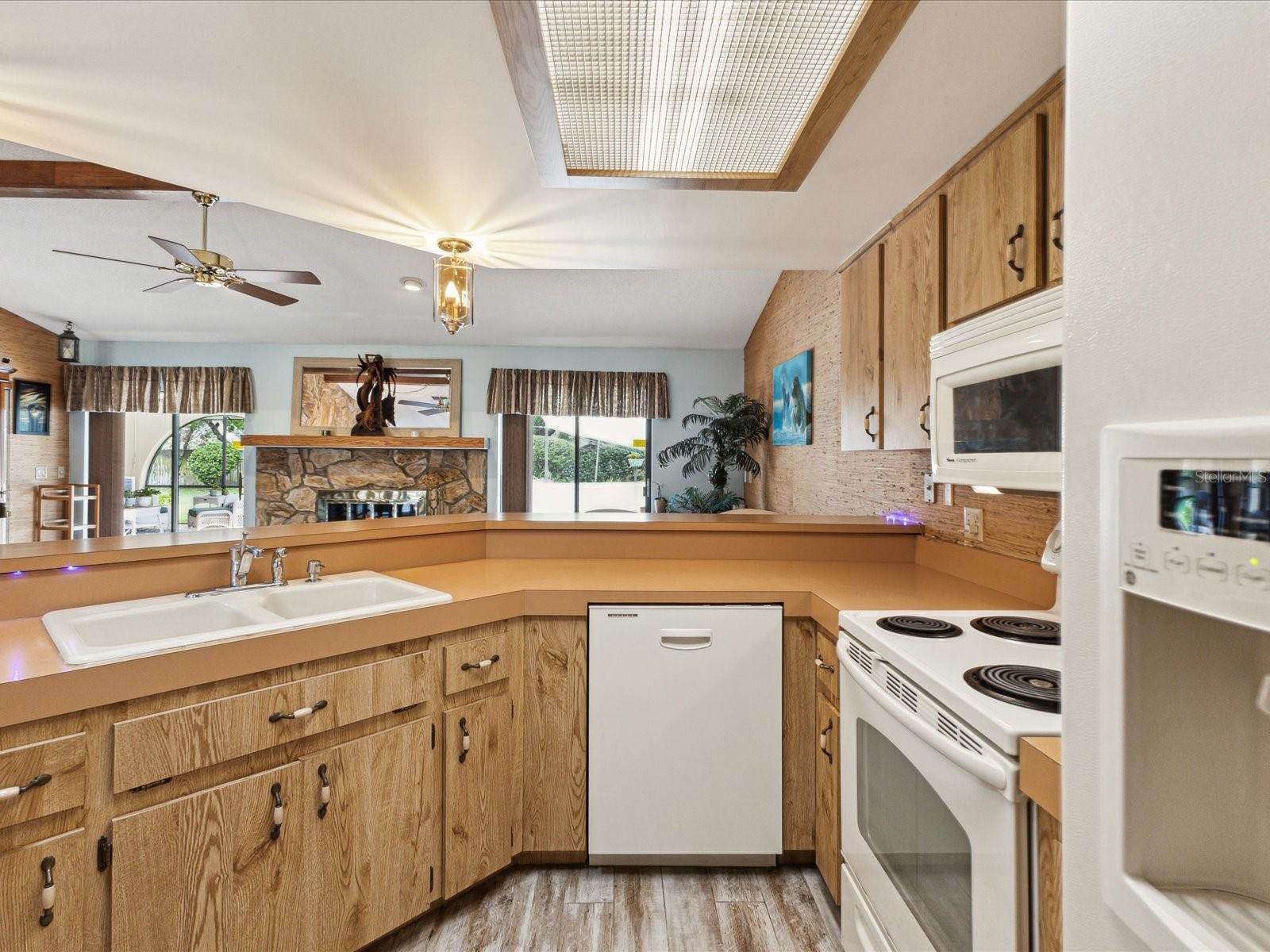 Image 16 of 65 For 8393 Delaware Drive