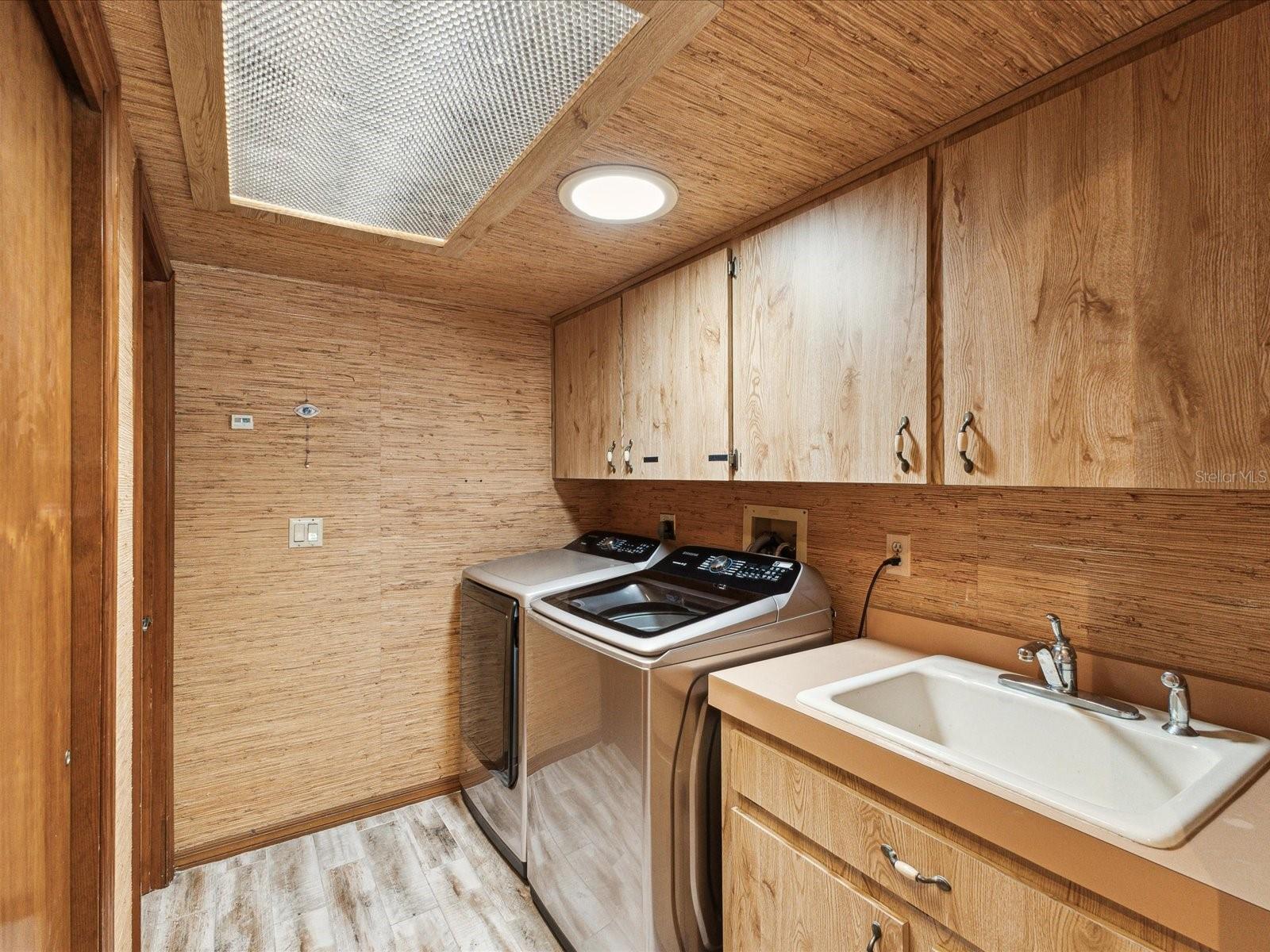 Image 18 of 65 For 8393 Delaware Drive