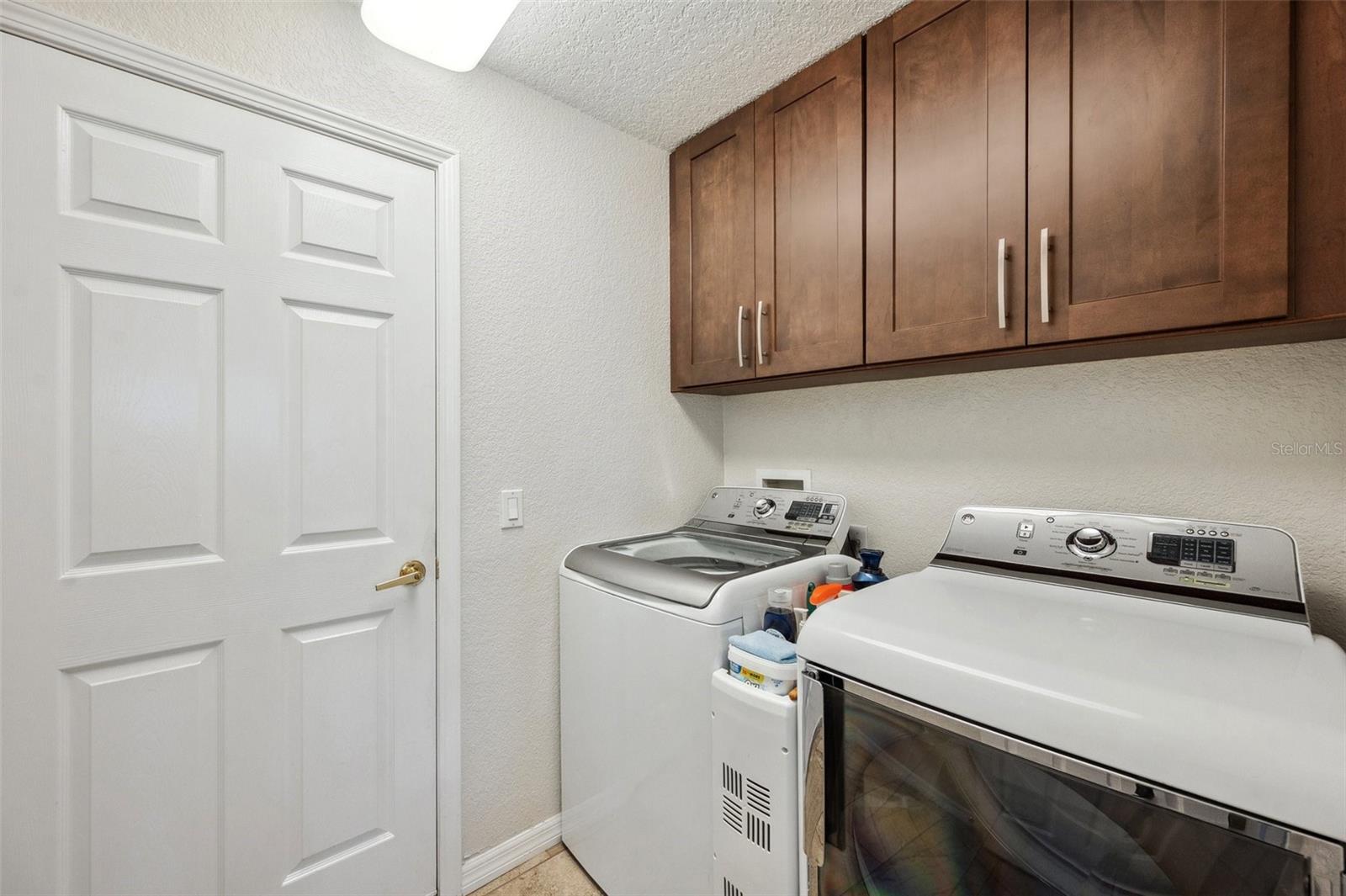 Image 36 of 76 For 18520 Hidden Pines Way