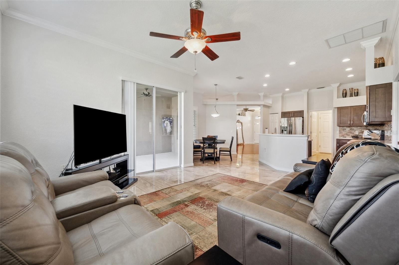 Image 4 of 76 For 18520 Hidden Pines Way