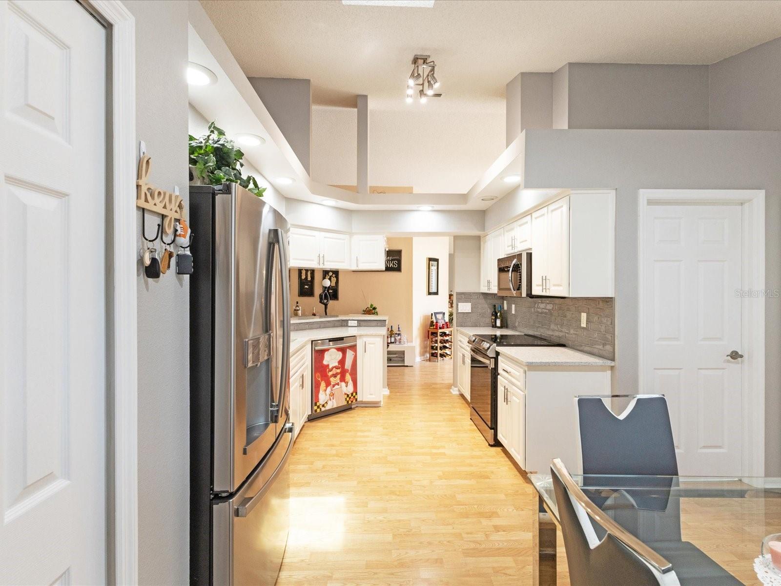 Image 13 of 68 For 11350 Copley Court