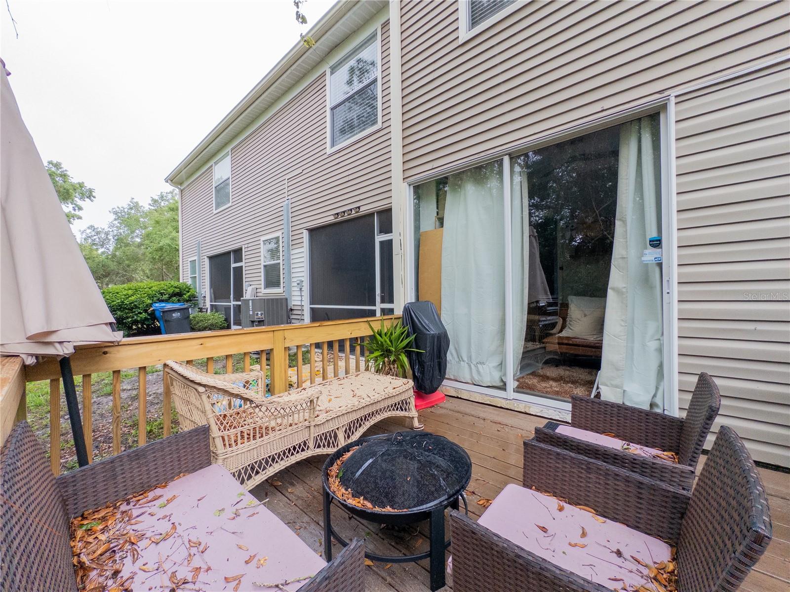 Listing photo id 29 for 12408 Country White Circle