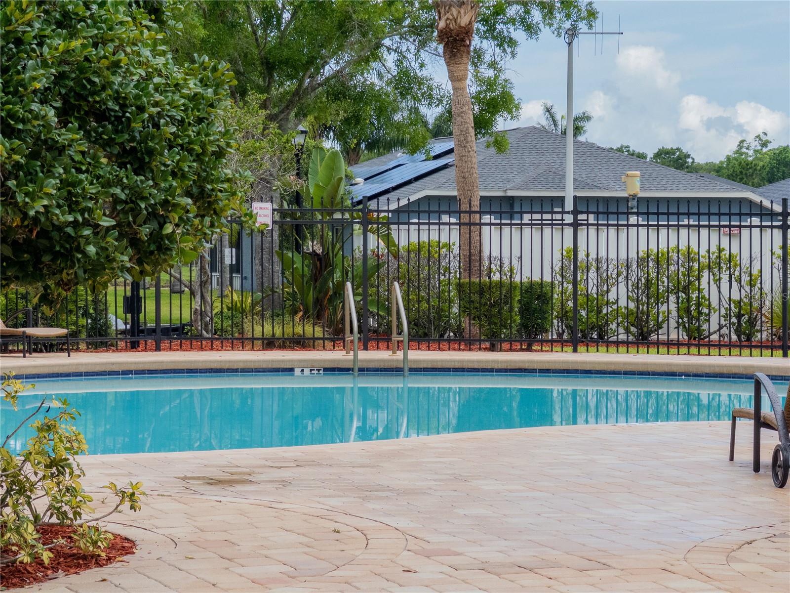 Listing photo id 35 for 12408 Country White Circle