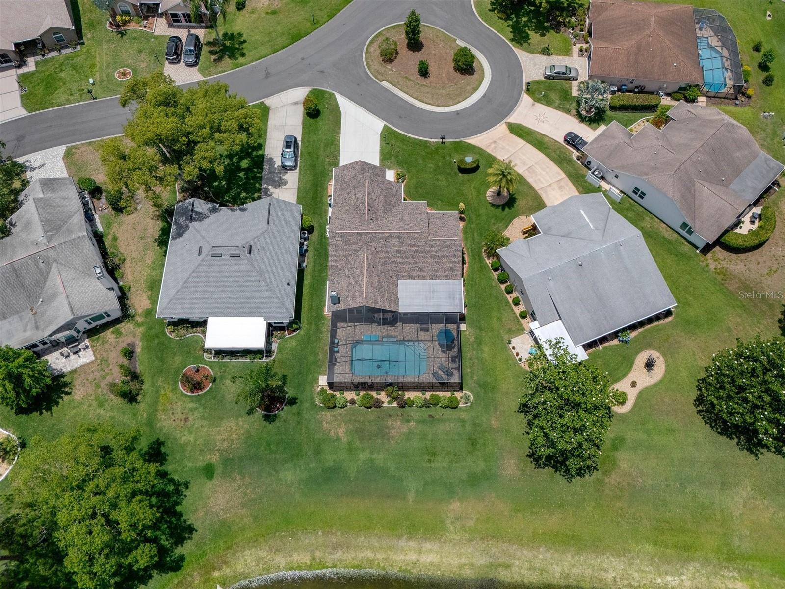 Listing photo id 2 for 7175 Bottle Brush Drive