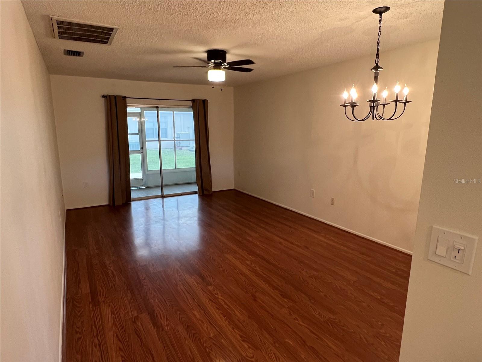 Image 5 of 13 For 2852 Forrestal Court