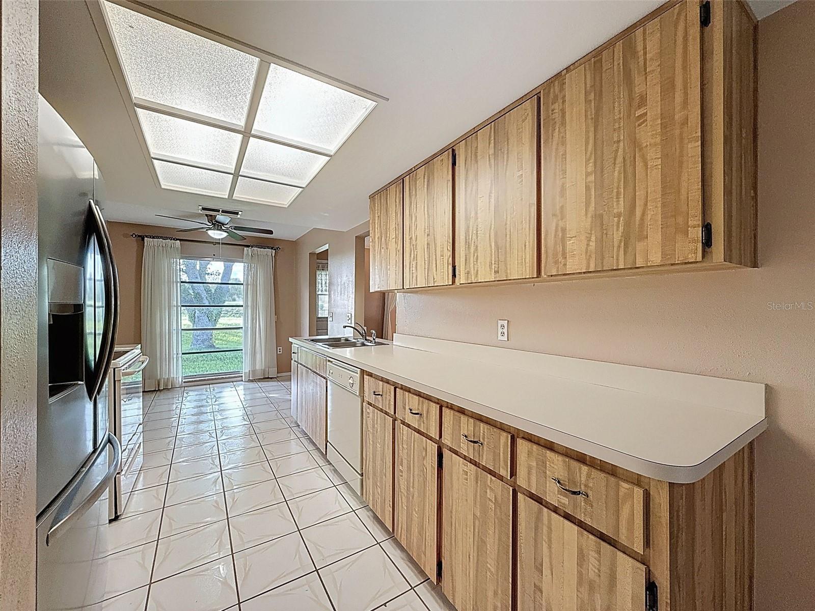 Image 16 of 45 For 11141 Sandtrap Drive 11141
