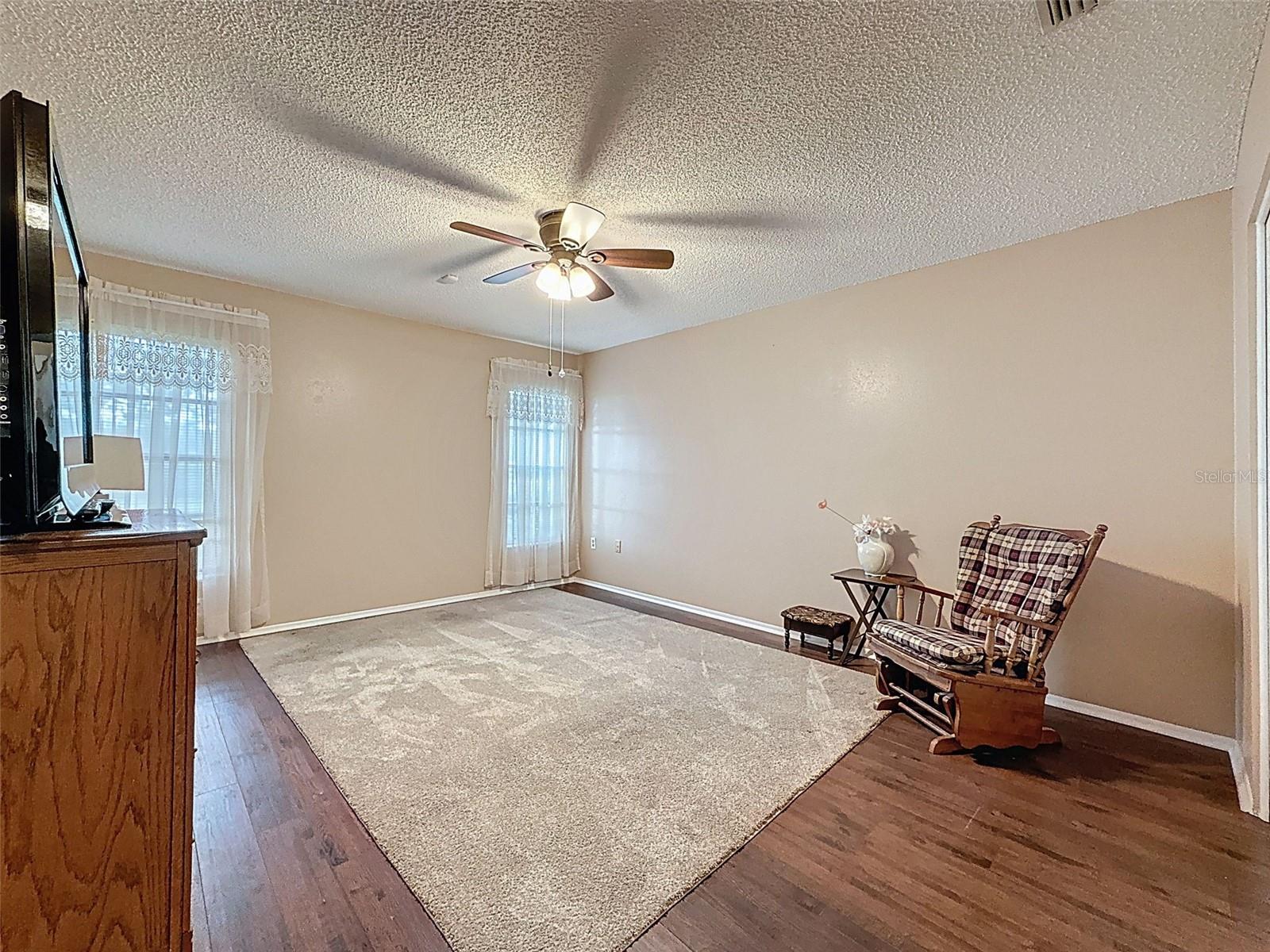 Image 22 of 45 For 11141 Sandtrap Drive 11141