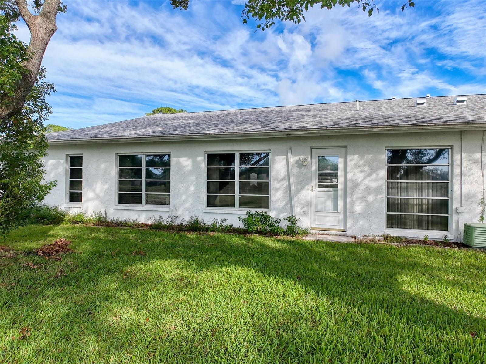 Image 29 of 45 For 11141 Sandtrap Drive 11141