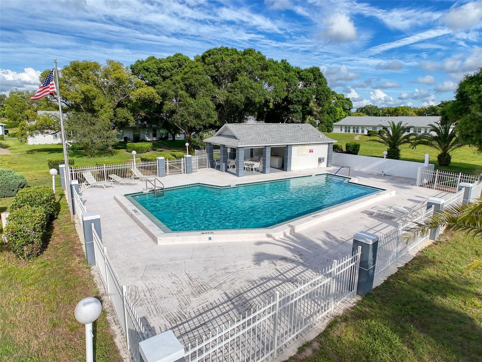 Image 33 of 45 For 11141 Sandtrap Drive 11141