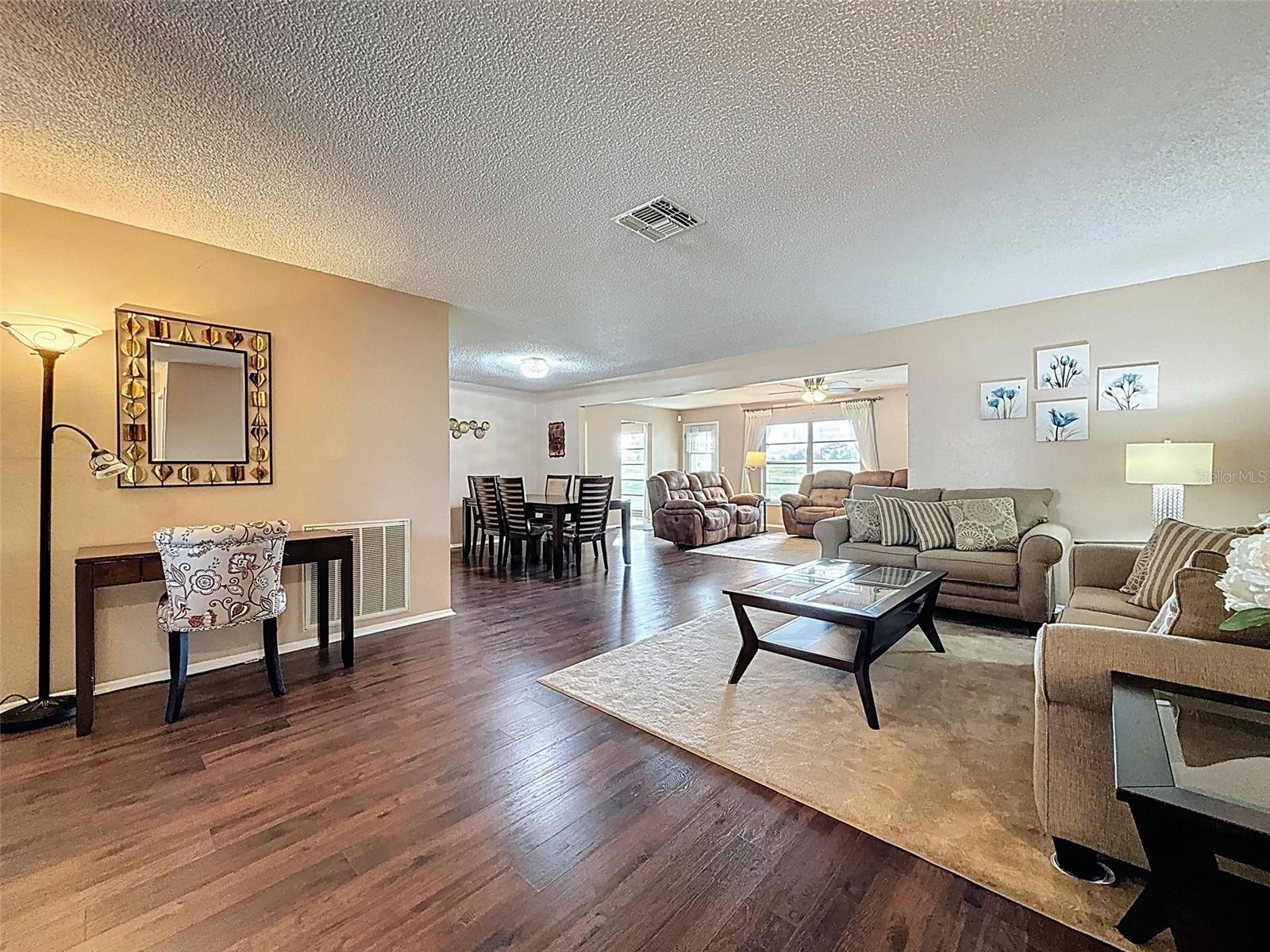 Image 7 of 45 For 11141 Sandtrap Drive 11141
