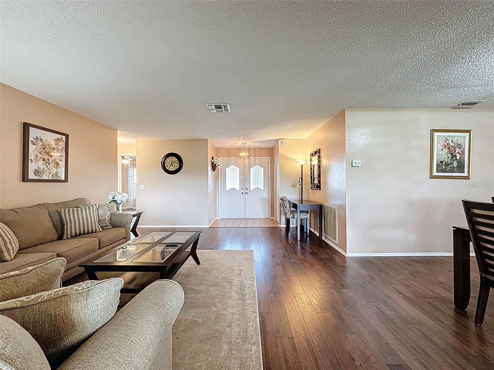 Image 8 of 45 For 11141 Sandtrap Drive 11141