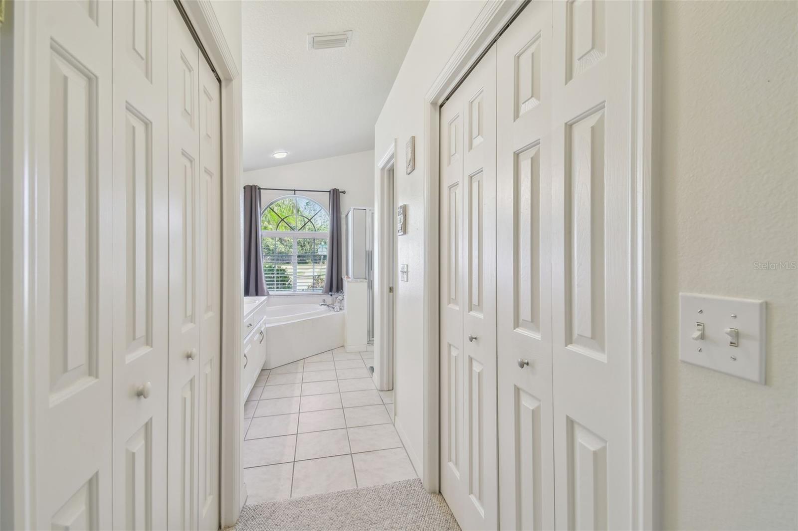 Image 15 of 73 For 22431 Willow Lakes Drive