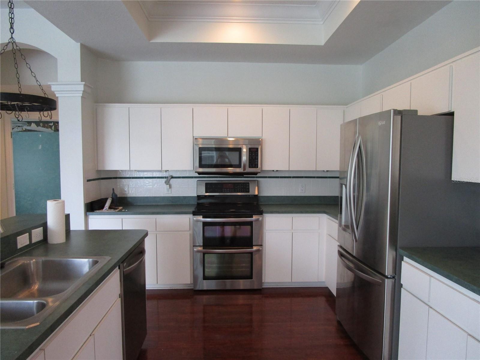 Image 7 of 65 For 4048 St Ives Boulevard