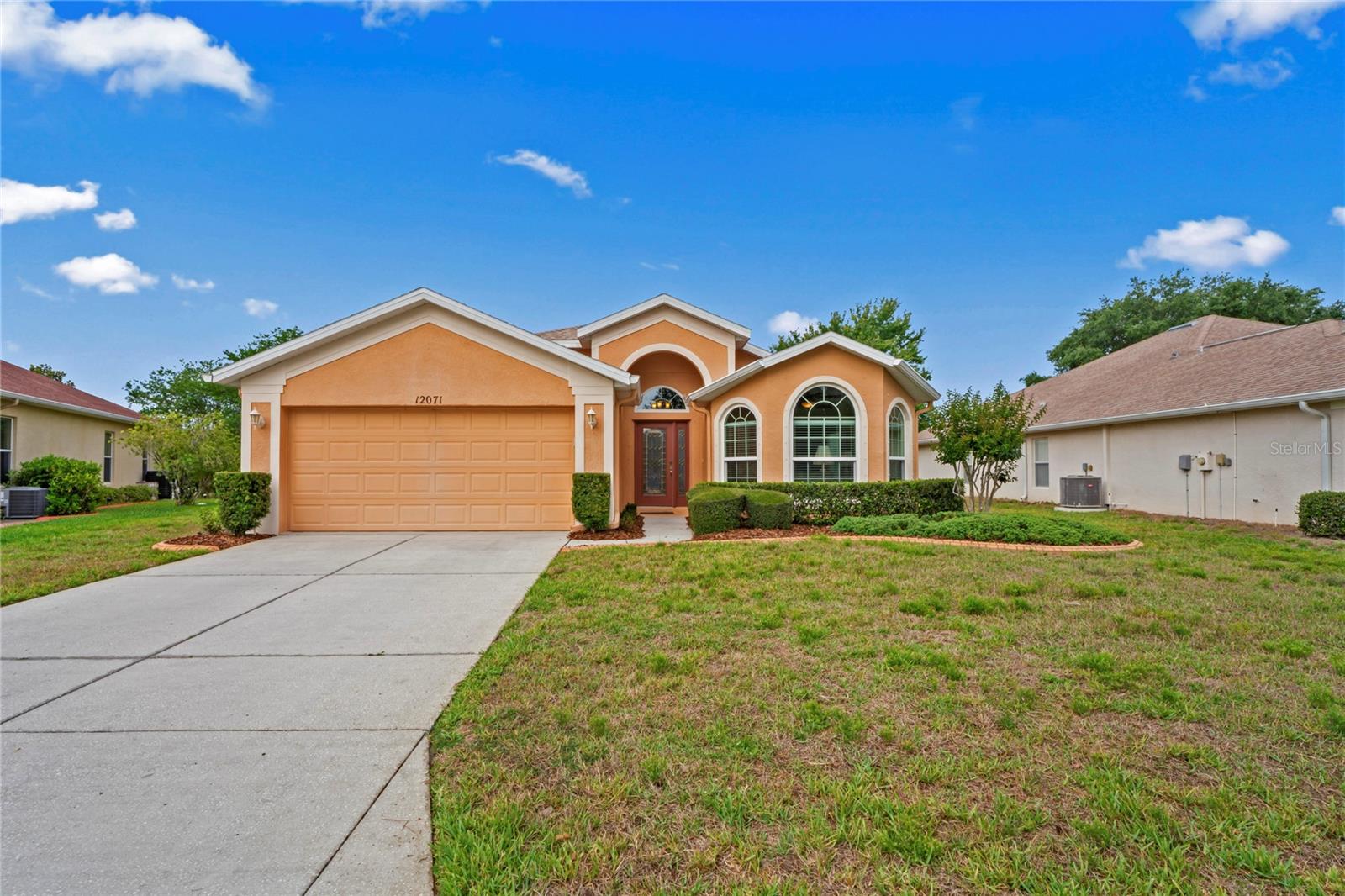 Listing photo id 0 for 12071 Wexford Boulevard