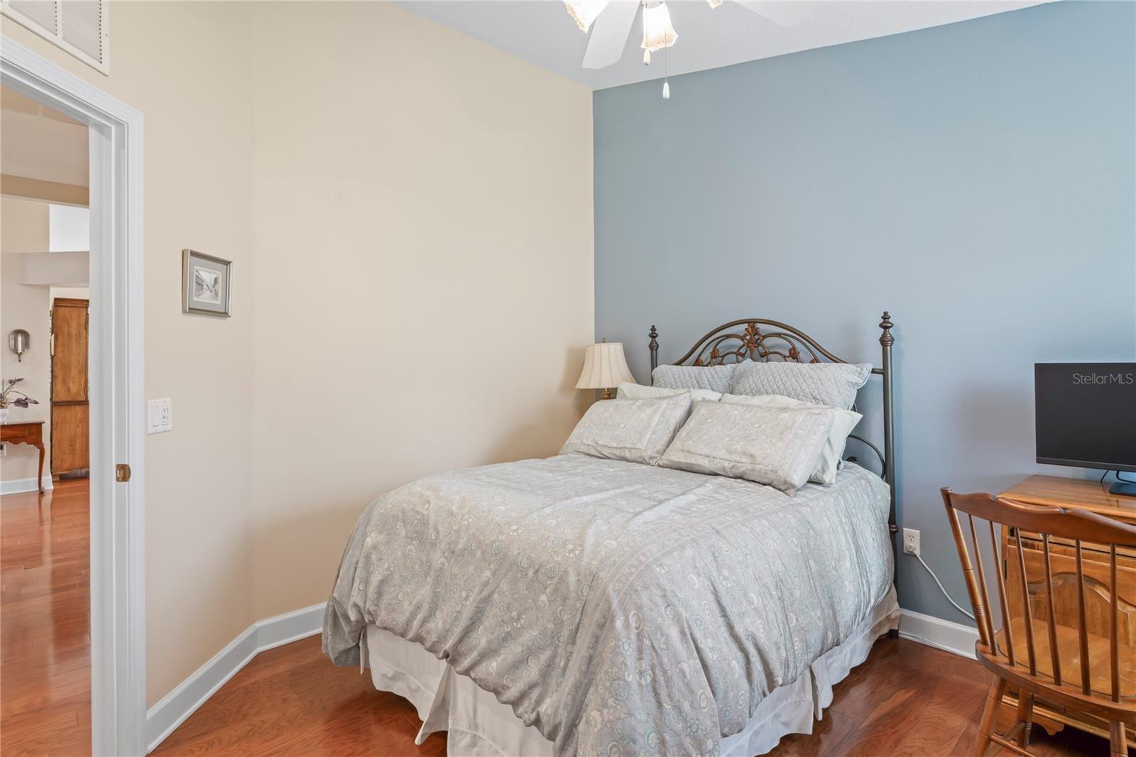 Listing photo id 35 for 12071 Wexford Boulevard