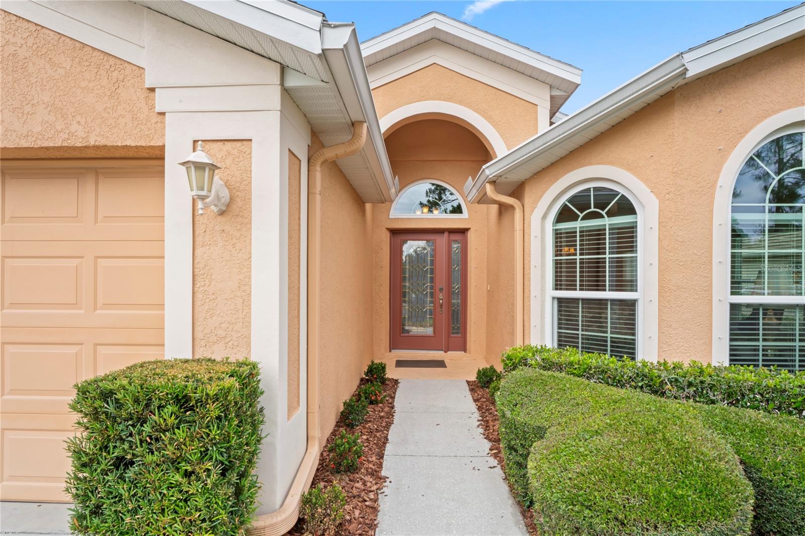 Listing photo id 2 for 12071 Wexford Boulevard