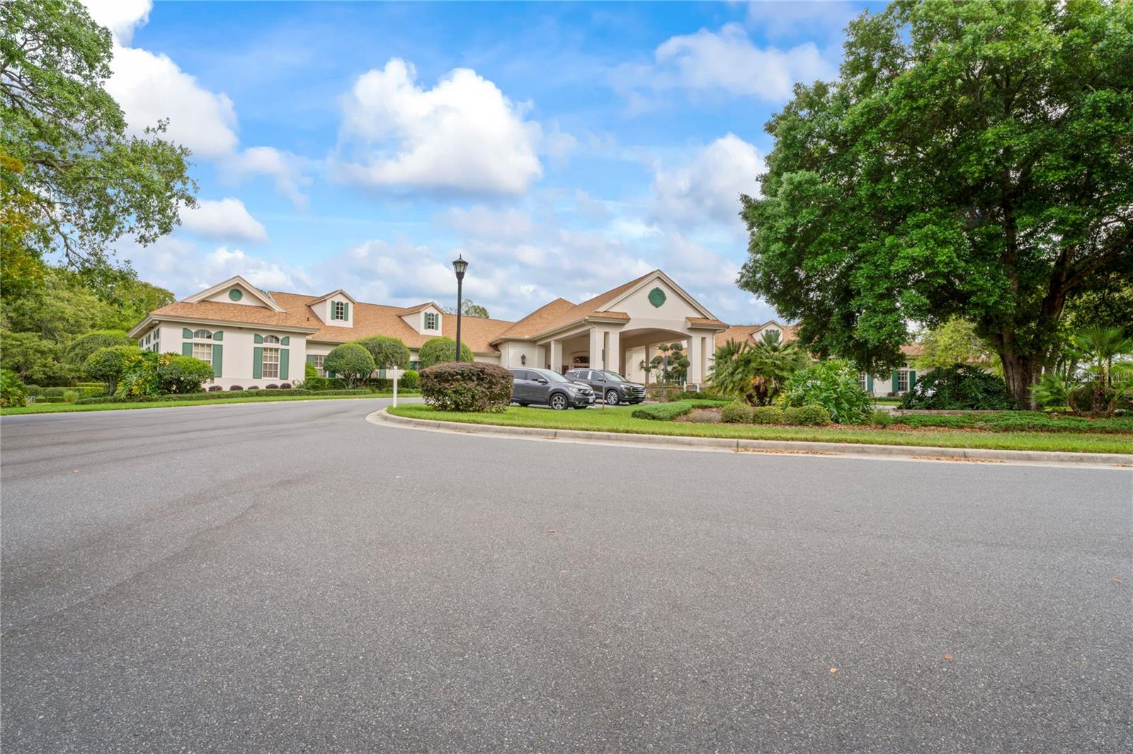 Listing photo id 66 for 12071 Wexford Boulevard
