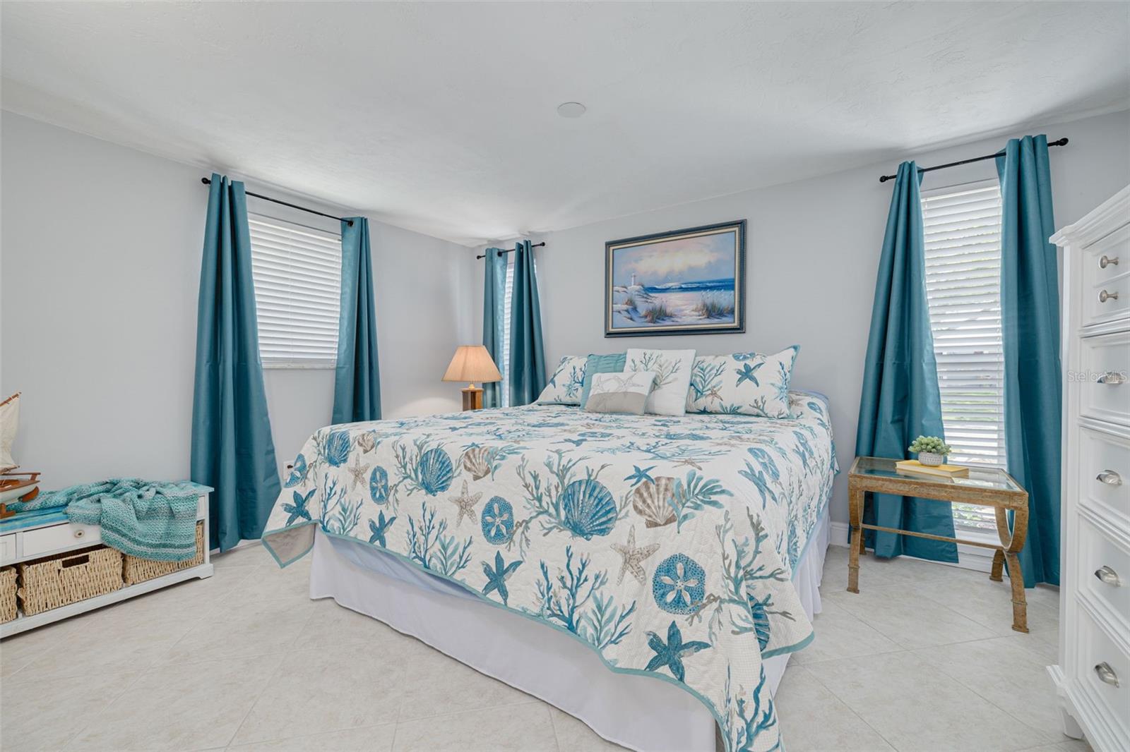 Listing photo id 27 for 4917 Marlin Drive