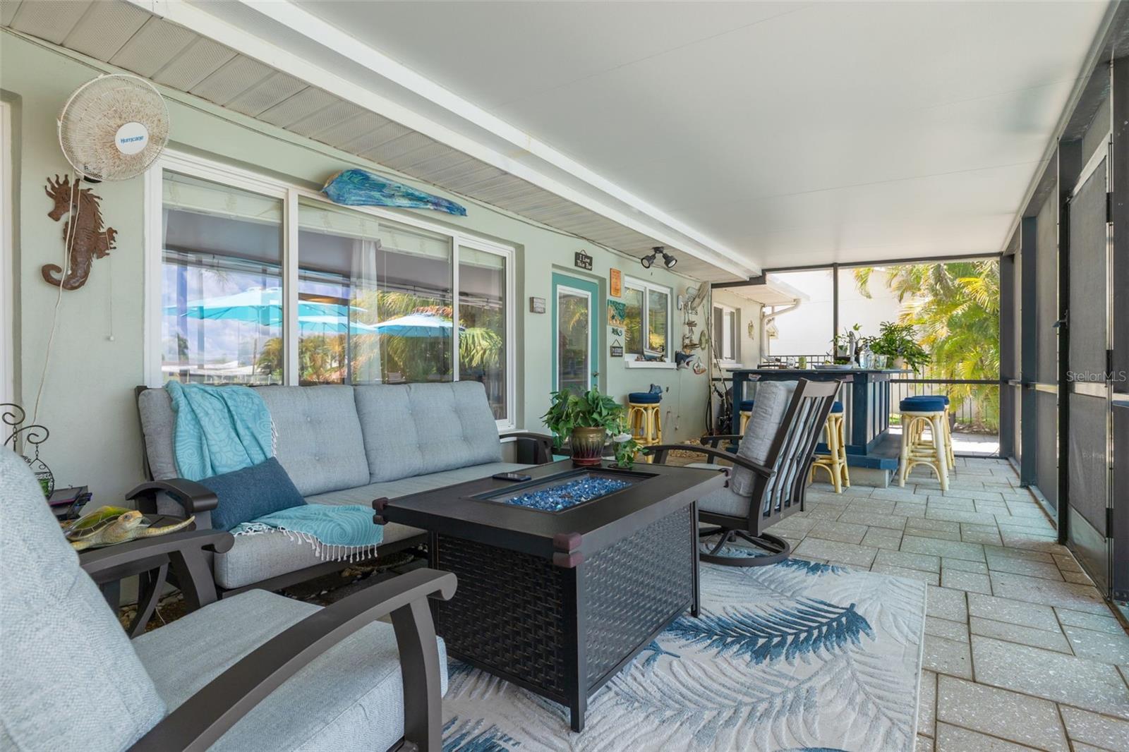Listing photo id 37 for 4917 Marlin Drive