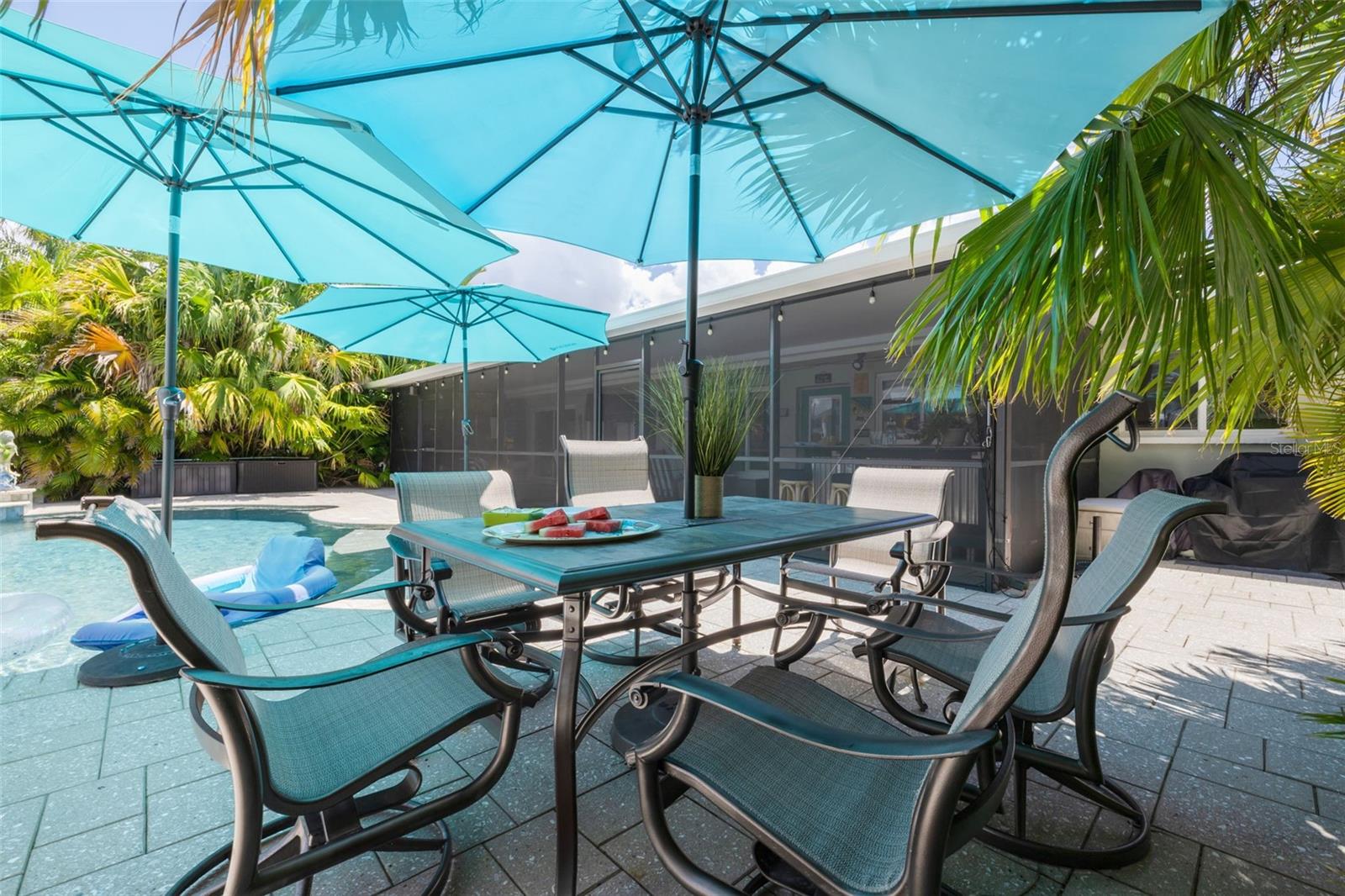 Listing photo id 41 for 4917 Marlin Drive