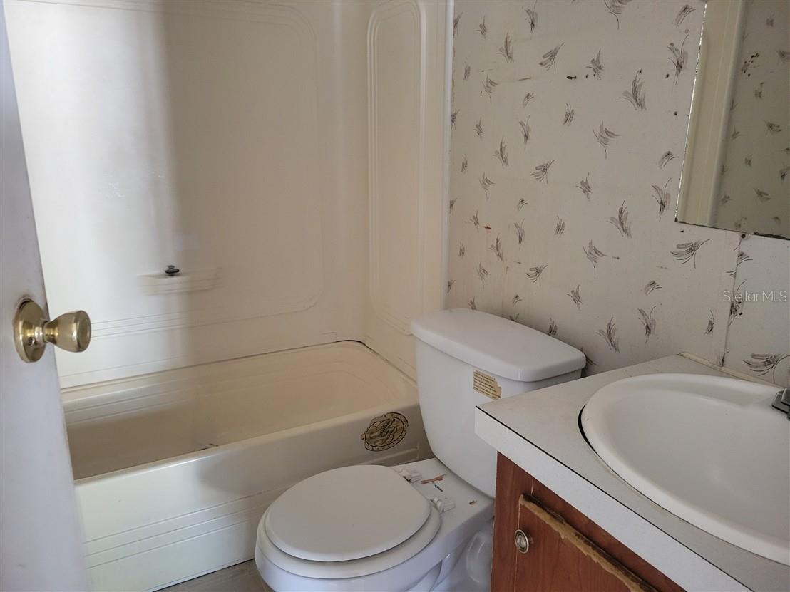 Image 8 of 8 For 5562 Murphy Ct