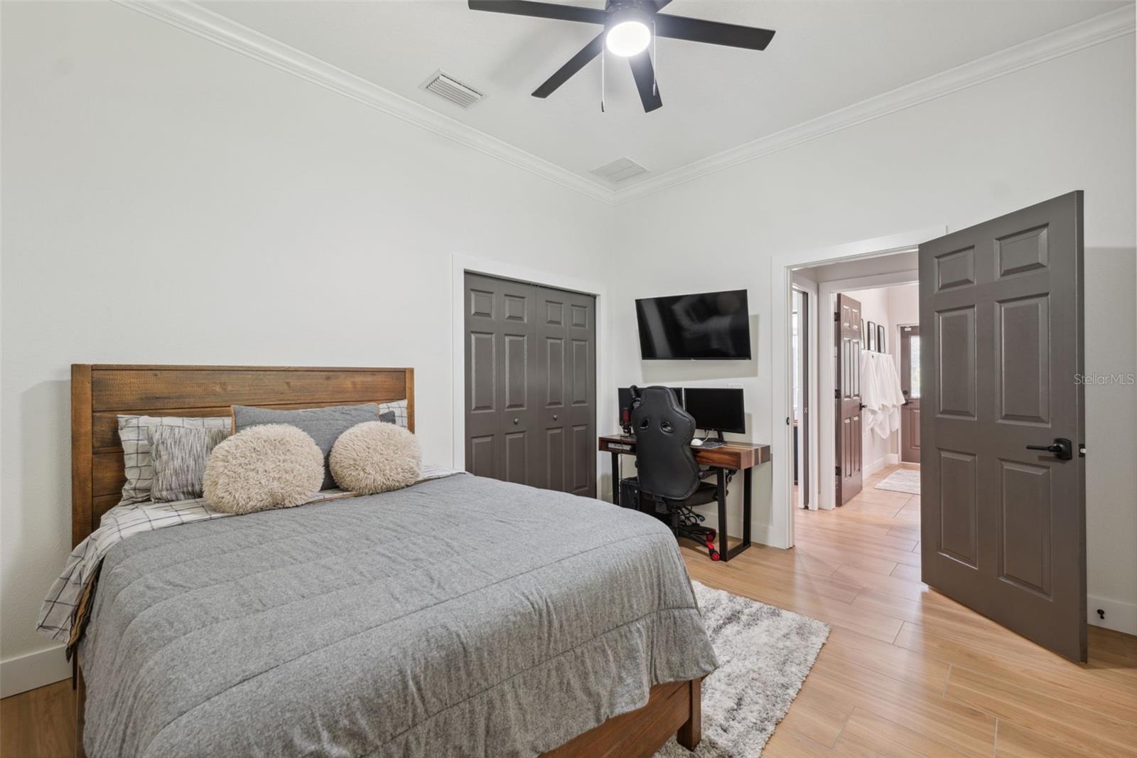 Image 18 of 38 For 15413 Azra Drive