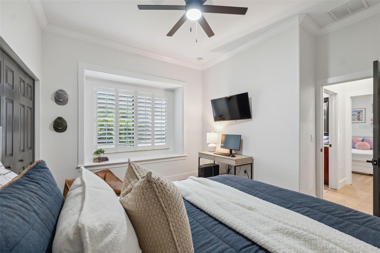 Image 22 of 38 For 15413 Azra Drive