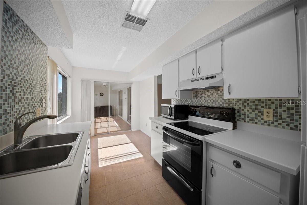 Image 13 of 34 For 7682 St Andrews Boulevard